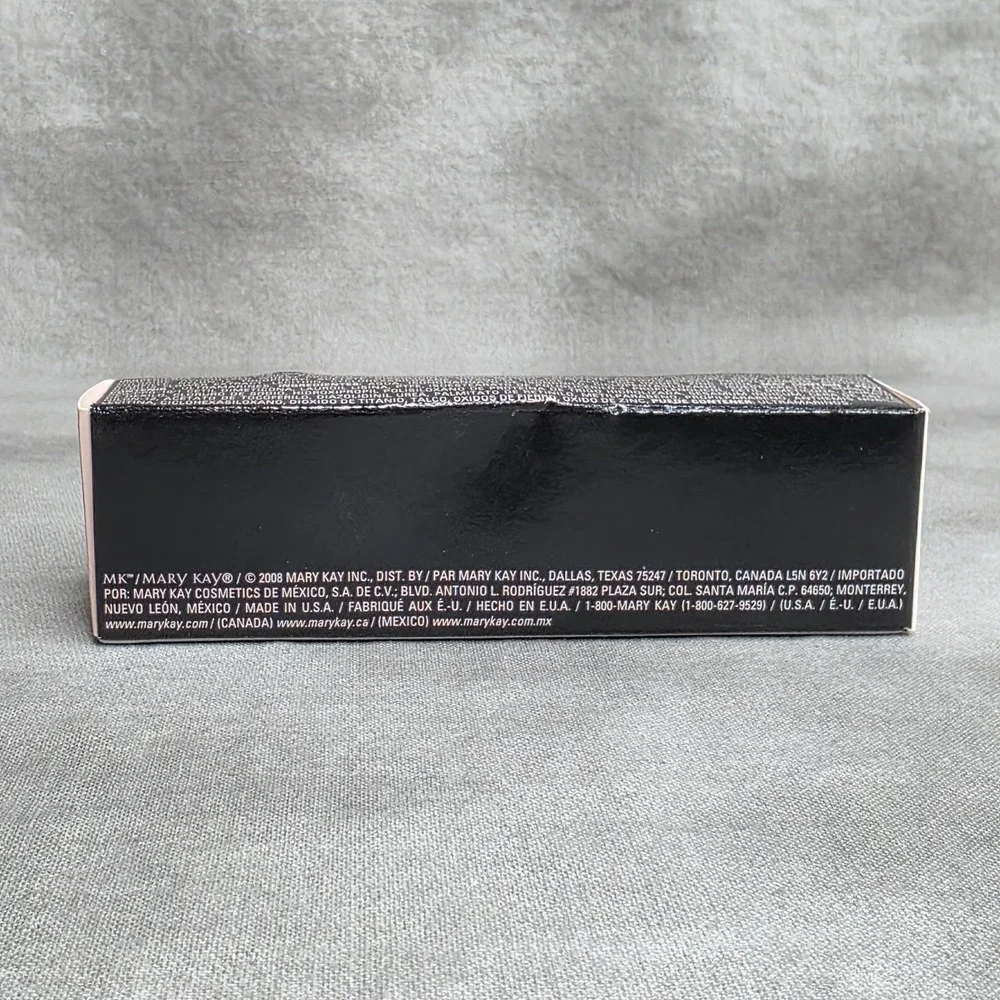 Mary Kay Concealer Ivory 2 #023468 - Full Size - NEW in Box